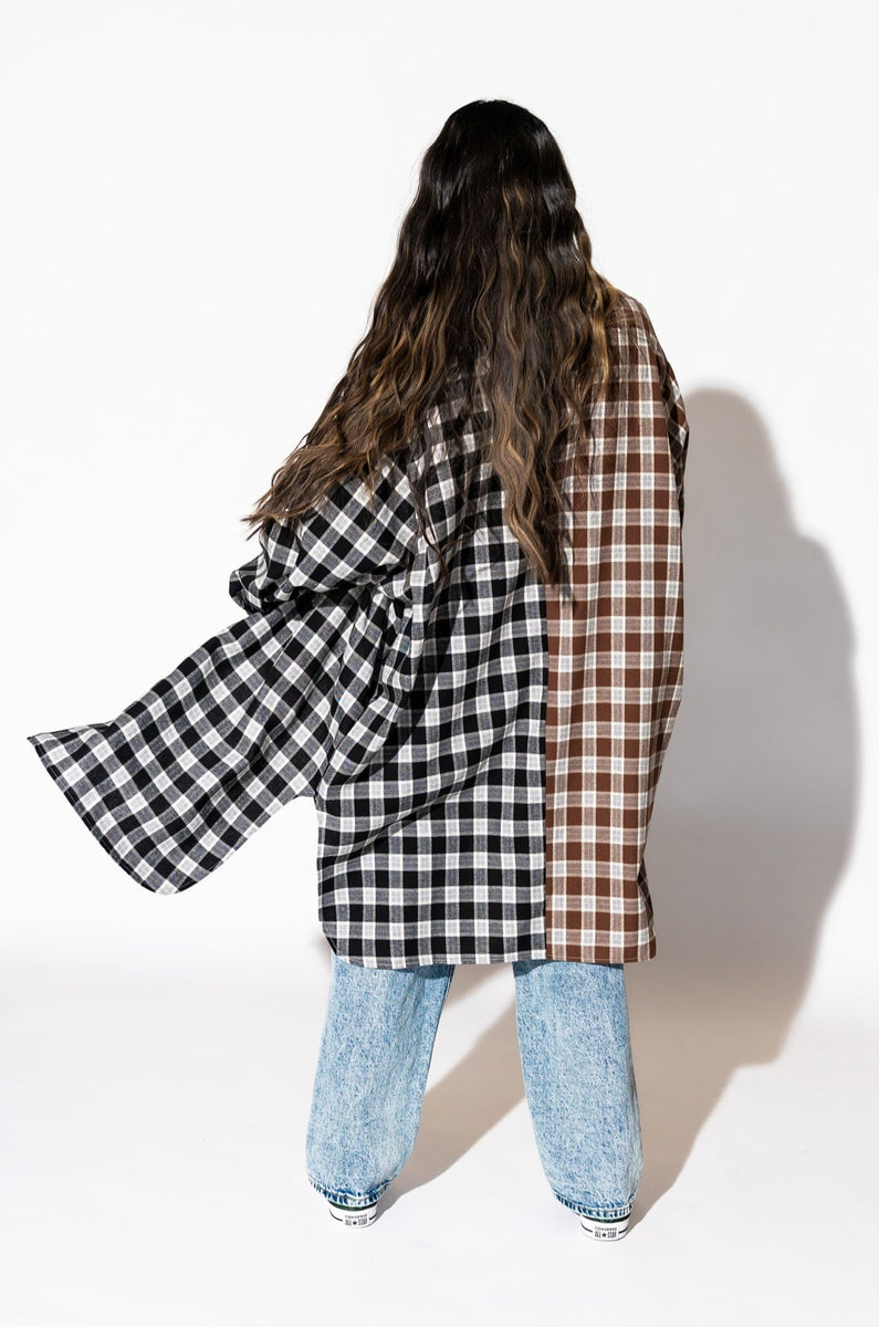 Zuri Oversized Grunge Flannel in Half + Half Mocha and Black