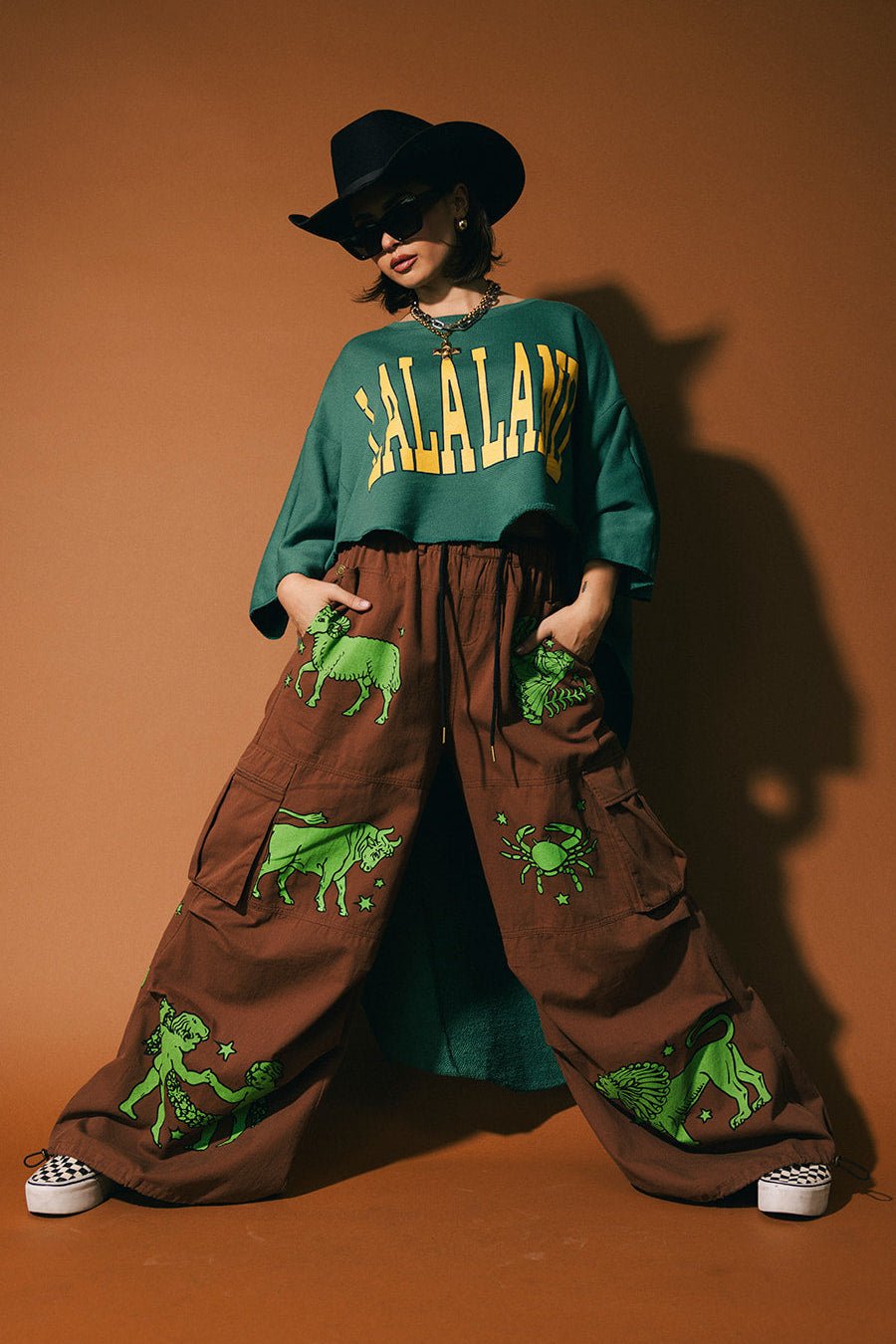 Grunge Glory Hi - Lo Lalaland Sweatshirt - Dressed in Lala