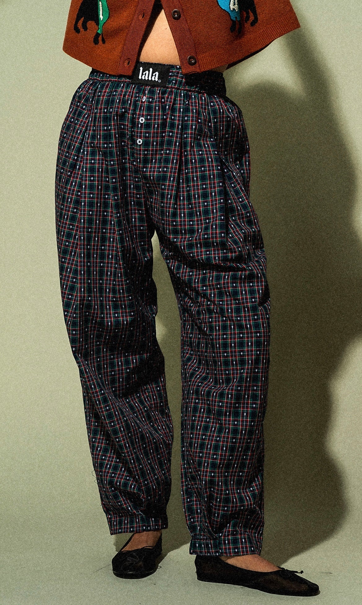 Happy Chance Barrel Leg Boxer Pants in Lots of Love Plaid - Dressed in Lala