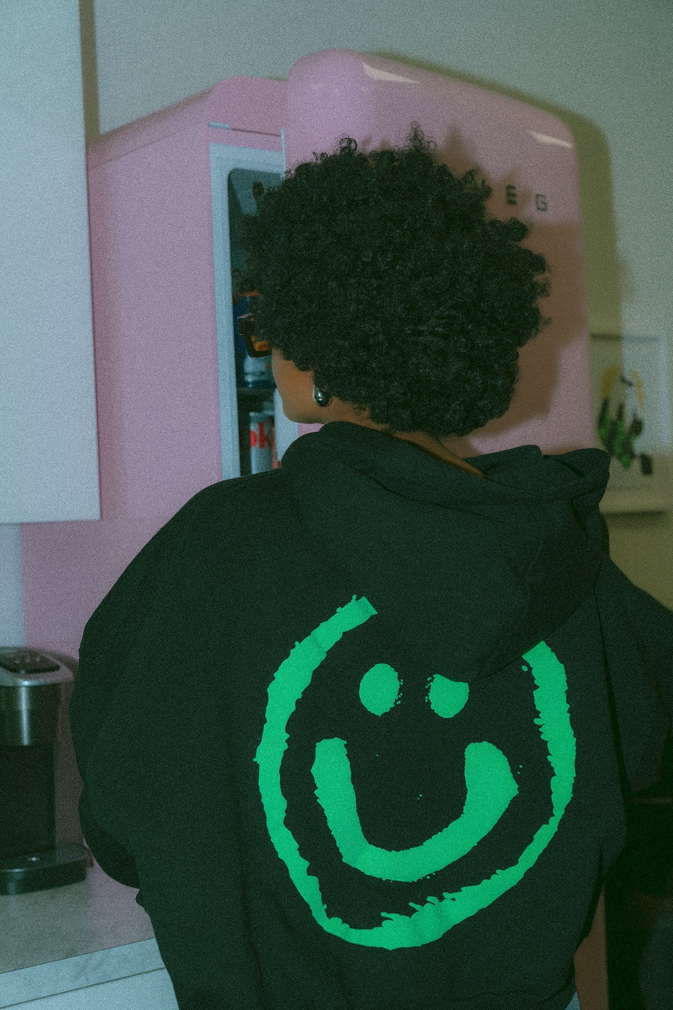 LALA ORIGINAL: Energy Doesn’t Lie Cropped Hoodie in The World Needs Your Magic Puff Print - Dressed in Lala