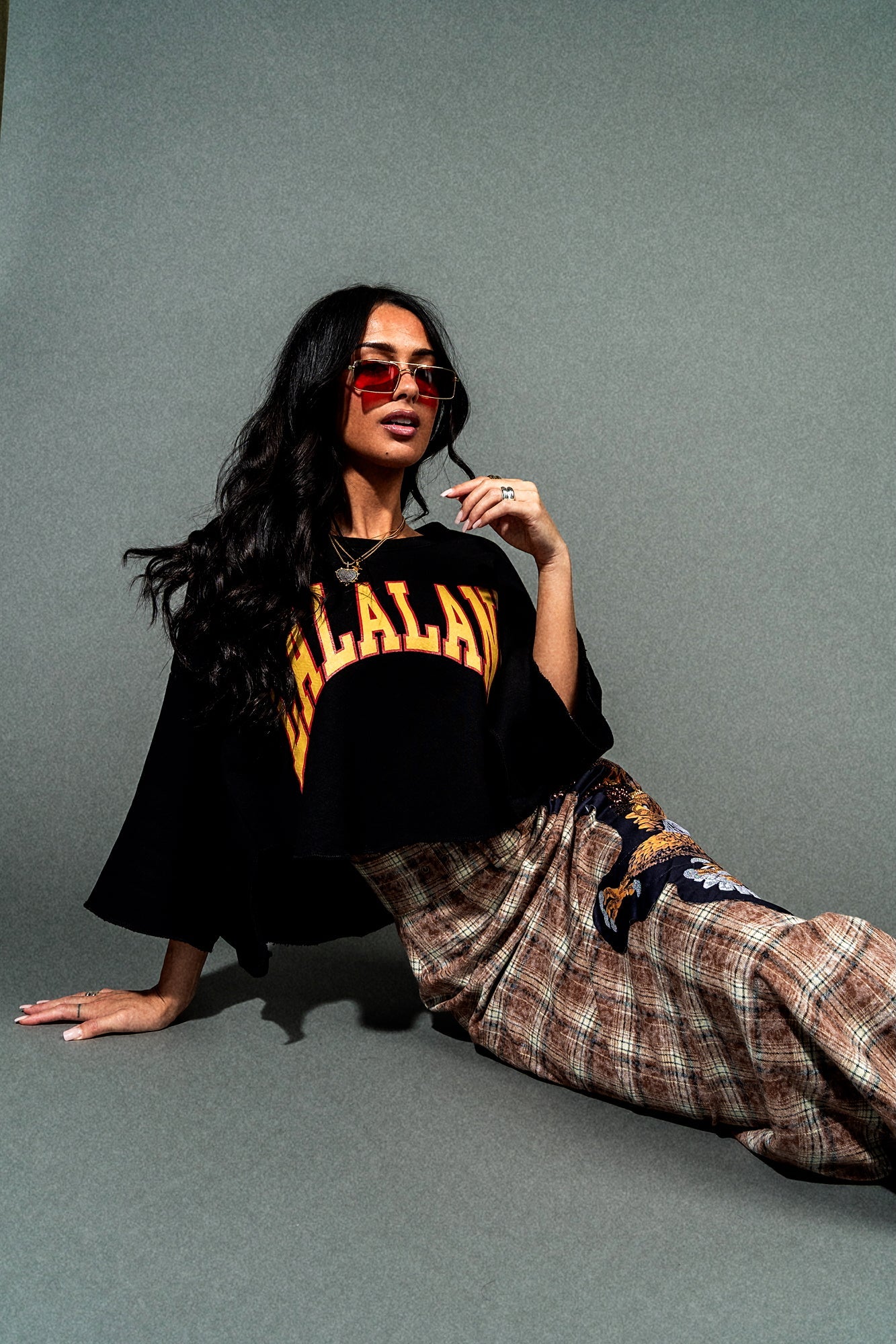 Your Dad's Vintage Sweatshirt (But Better) in Black Lalaland - Dressed in Lala
