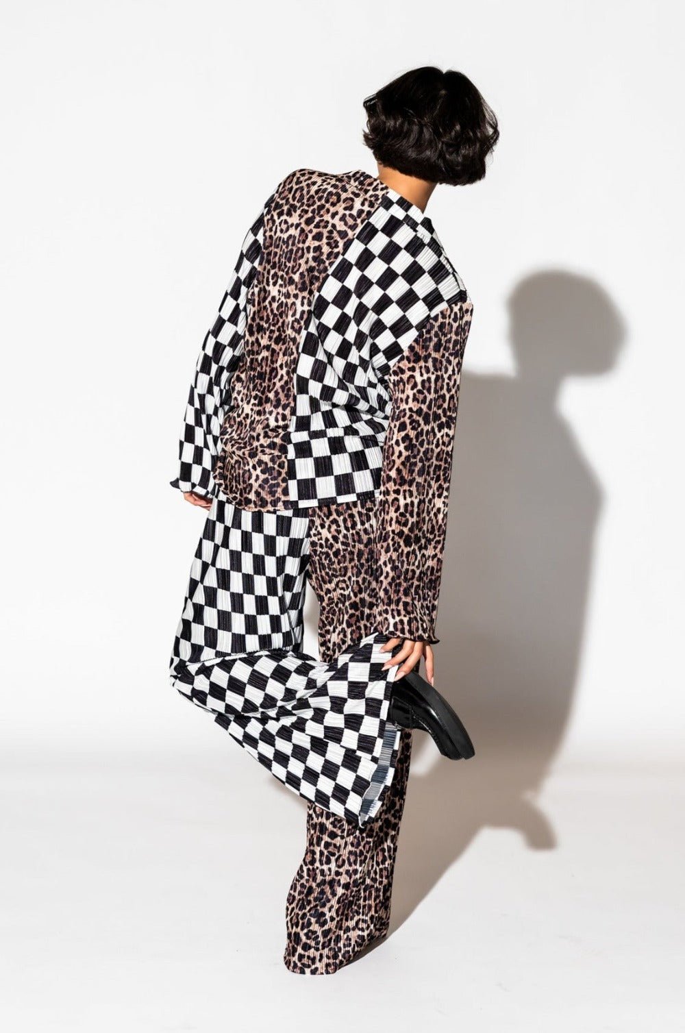 Long Sleeve Plissé Set in Leopard + Check