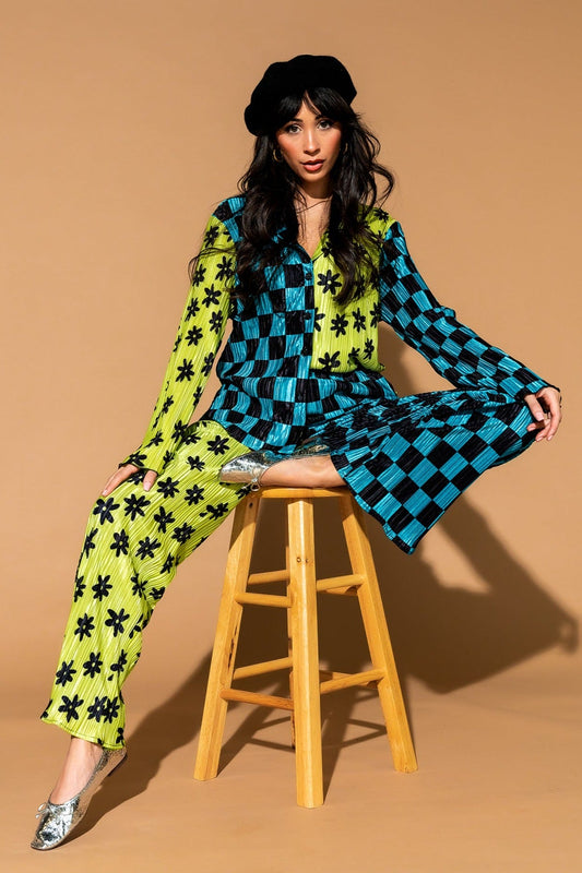 Long Sleeve Plissé Set in Retro Dream Half + Half
