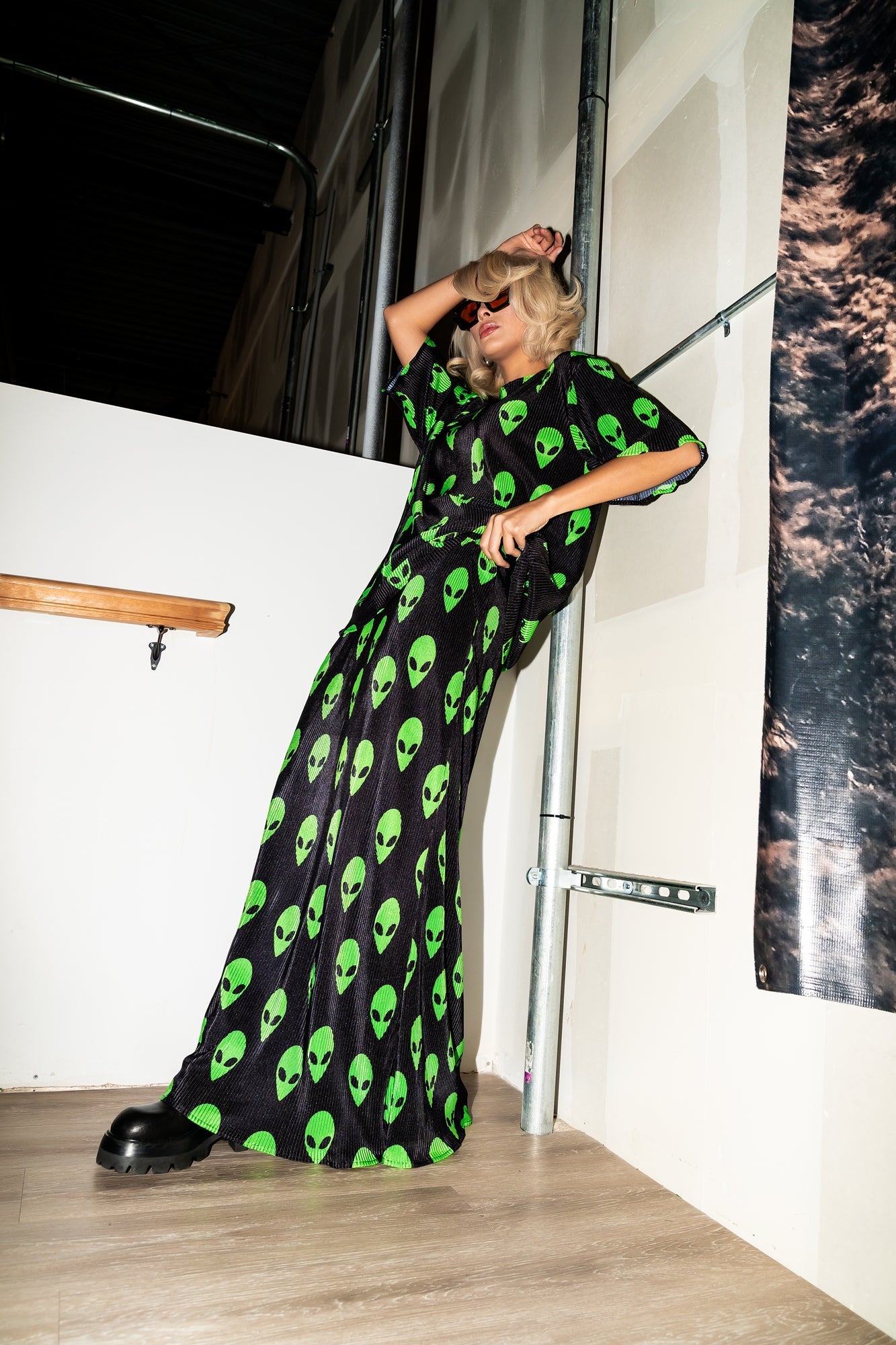 LALA ORIGINAL: Grunge Girl Plisse Set in Homesick - Dressed in Lala
