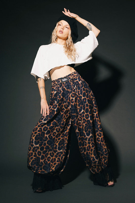 All For Fun Seersucker Bloomer Pants in Leopard