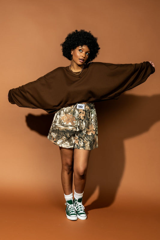 Brat Cropped Pullover in Chocolate Brown