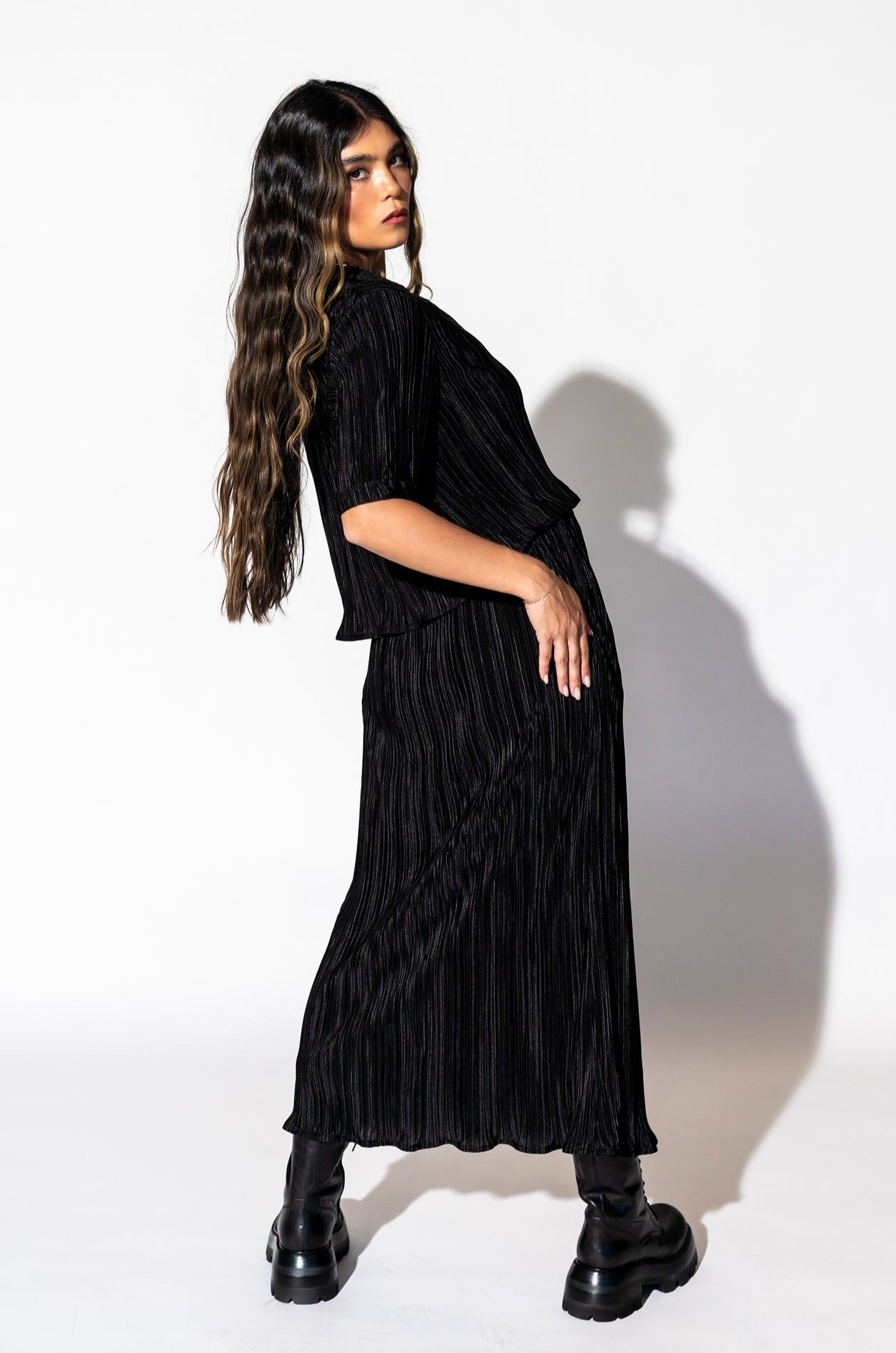 Ćest la Vie Plissé Skirt Set in Black