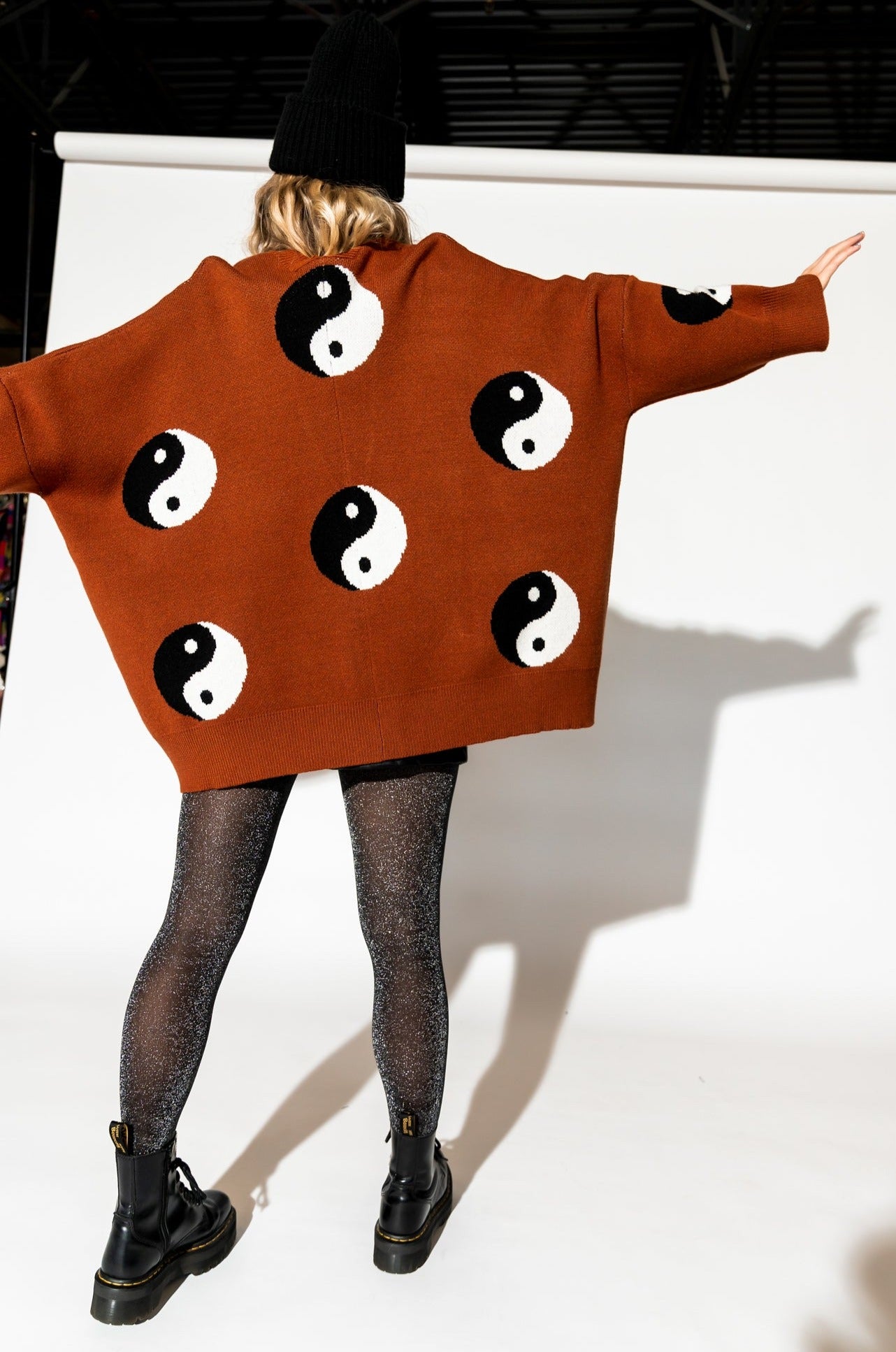Main Character Energy Oversized Yin Yang Cardigan in Cinnamon *RESTOCK