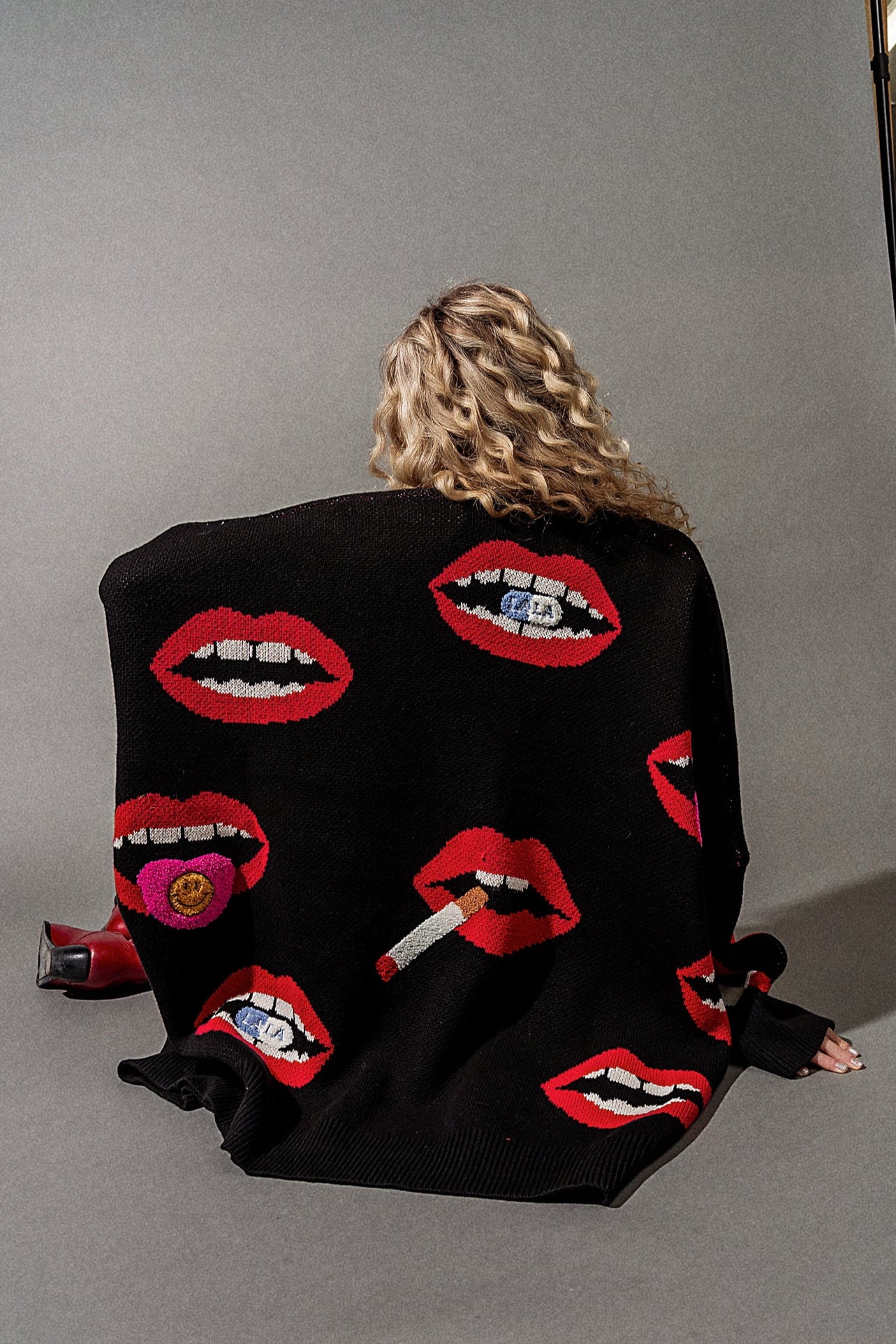 Groupie Oversized Cotton Blend Mouth Cardigan