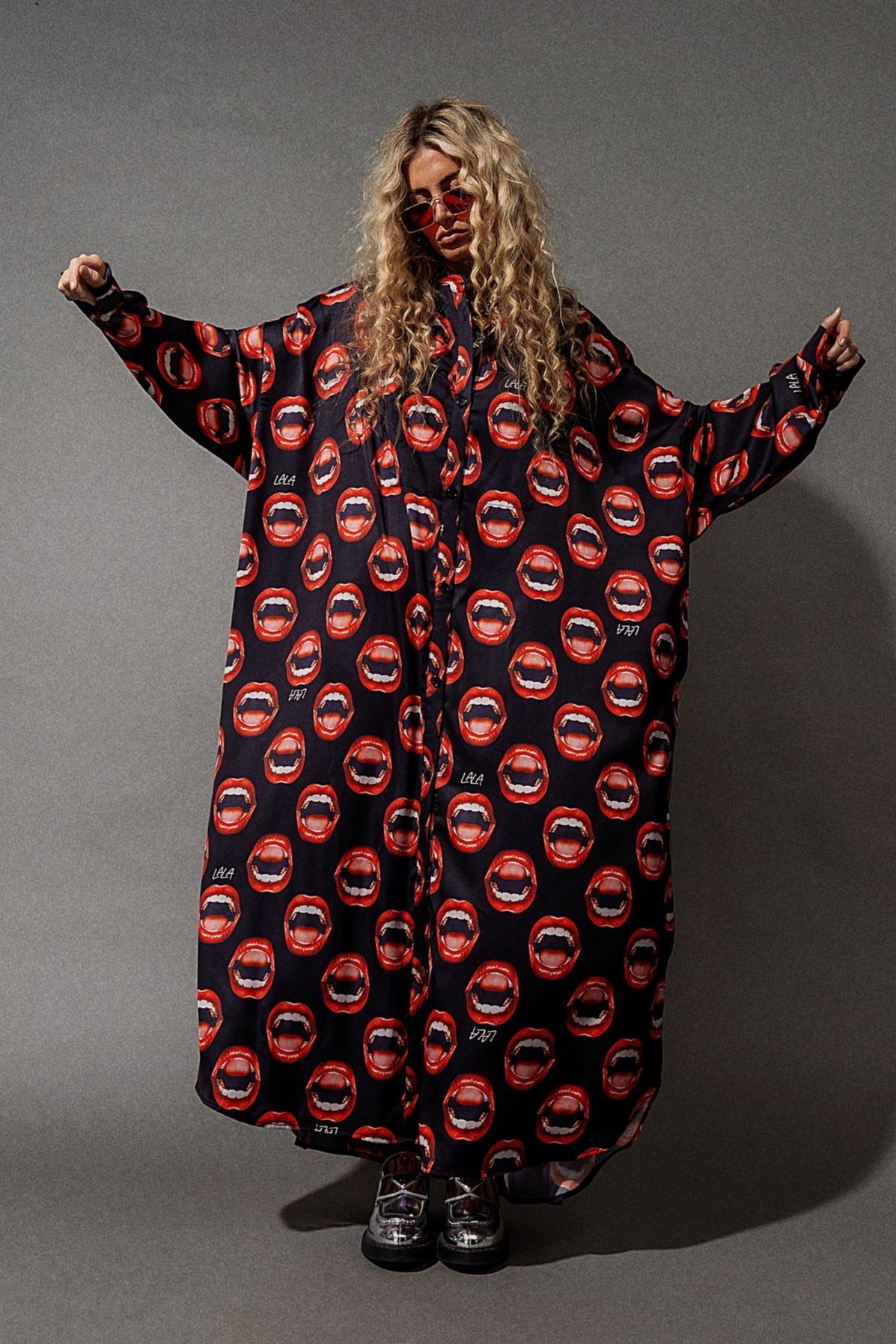 Headliner Satin Duster *PREORDER* - Dressed in Lala