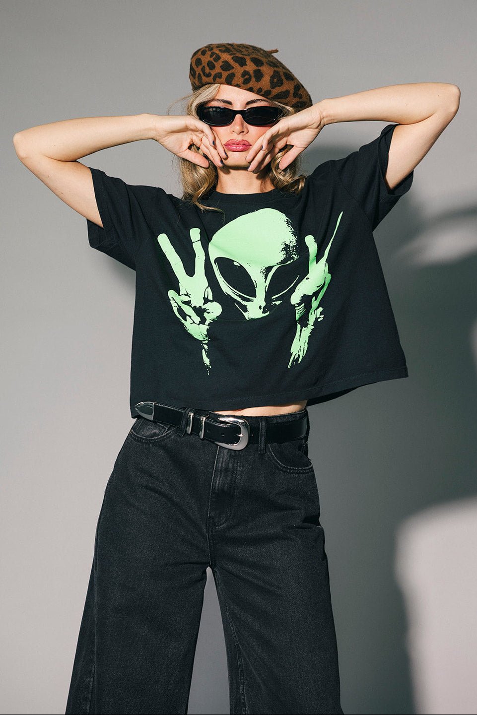 I Come in Peace Alien Boxy Tee - Dressed in Lala