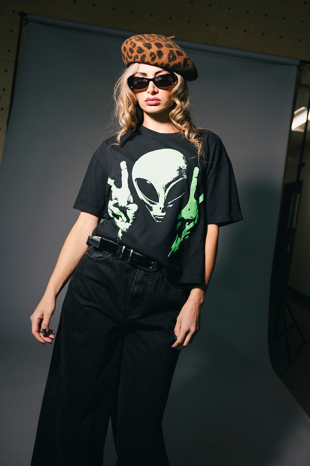 I Come in Peace Alien Boxy Tee - Dressed in Lala