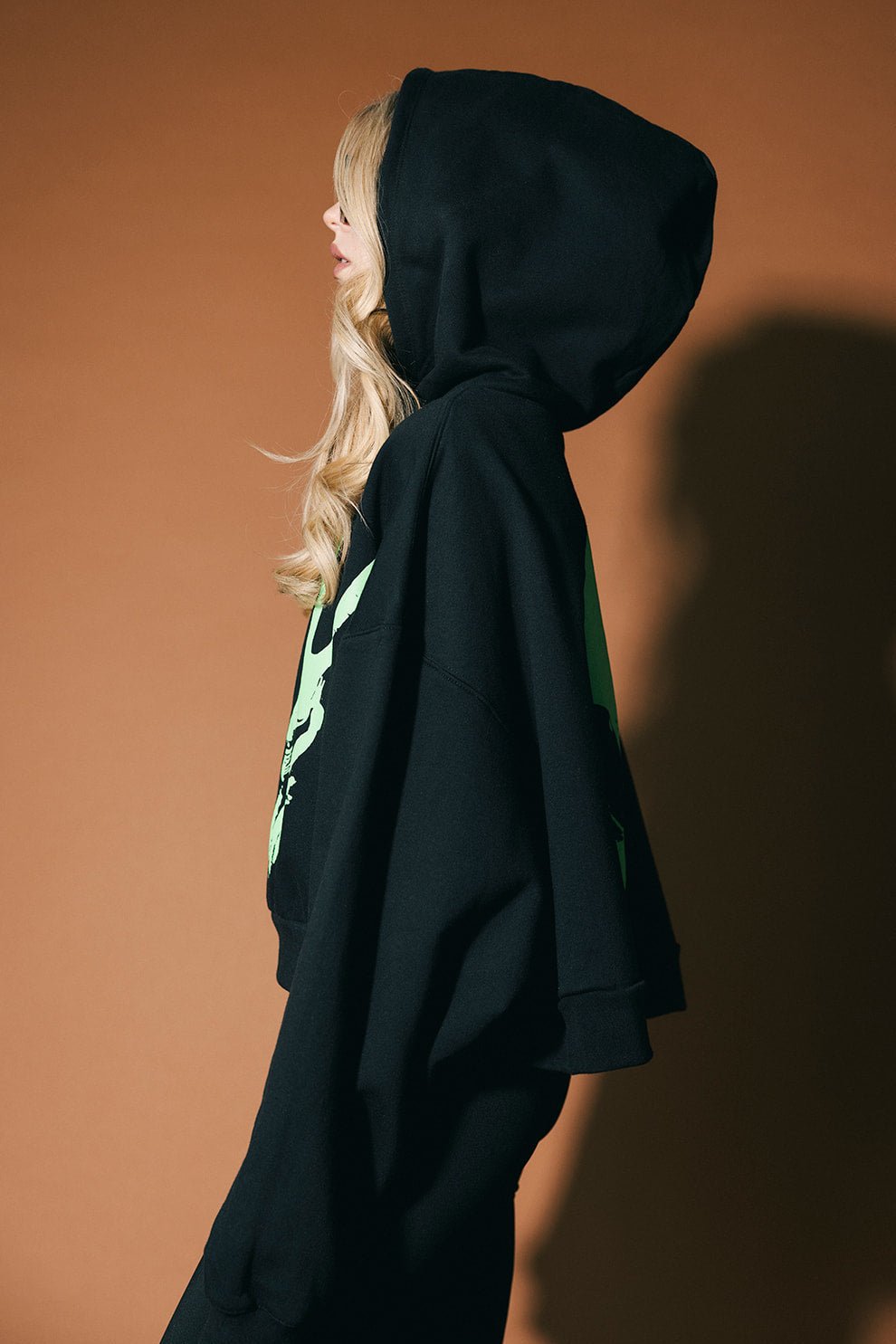 I Come in Peace Alien Cropped Hoodie - Dressed in Lala