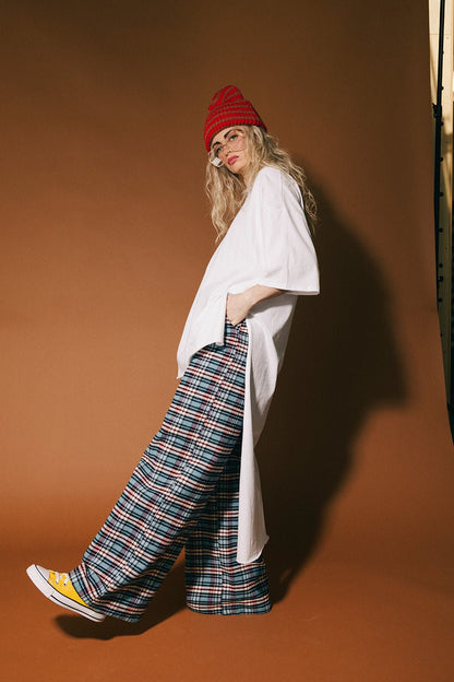 Indie Sleaze Hi - Lo Tee - Dressed in Lala