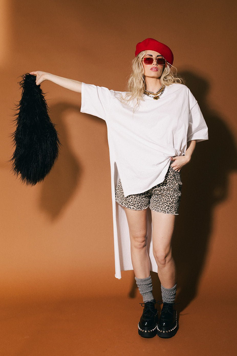 Indie Sleaze Hi - Lo Tee - Dressed in Lala