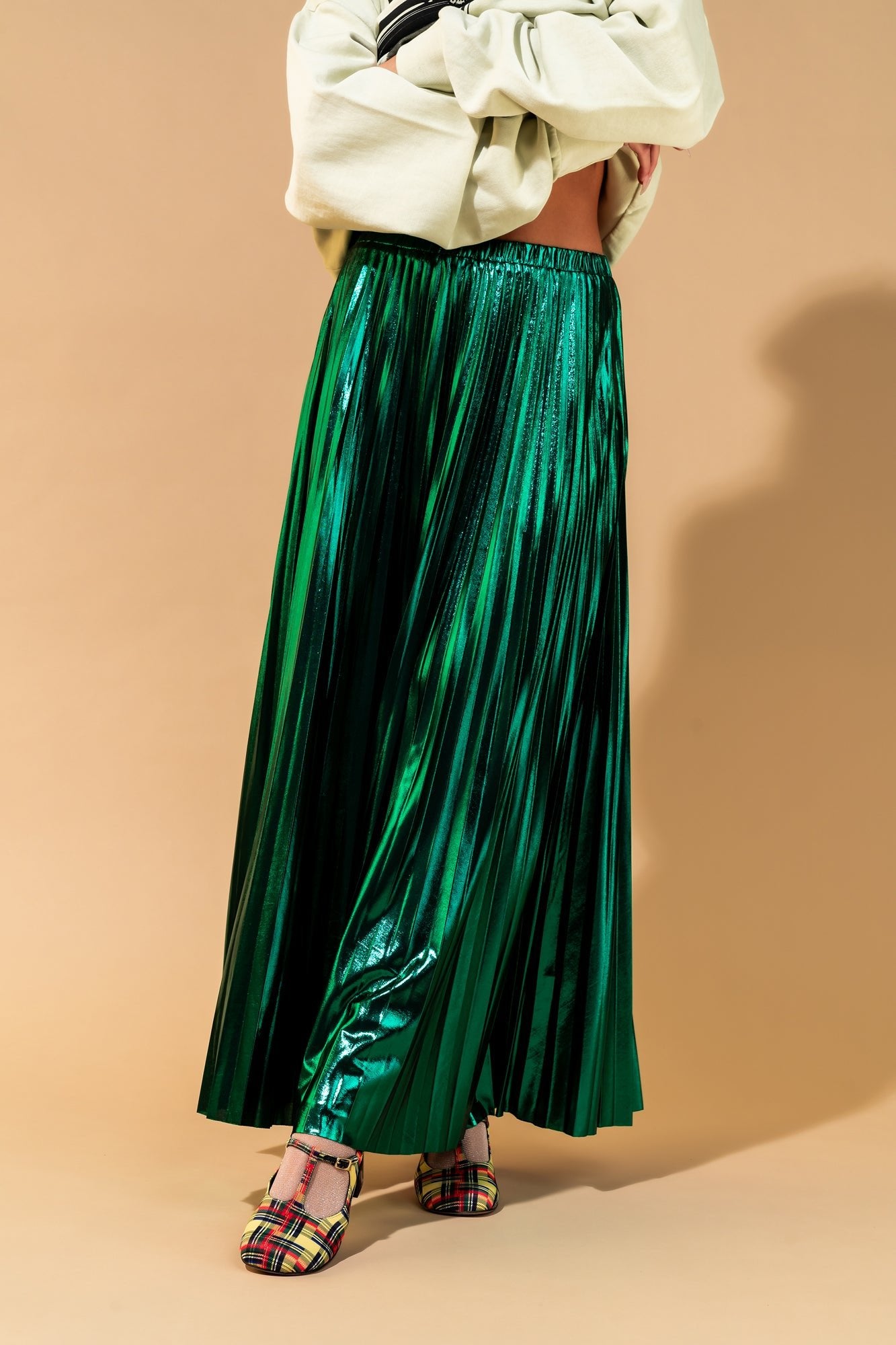 Metallic Pleated Midi Skirt in Emerald Green - Dressed in Lala