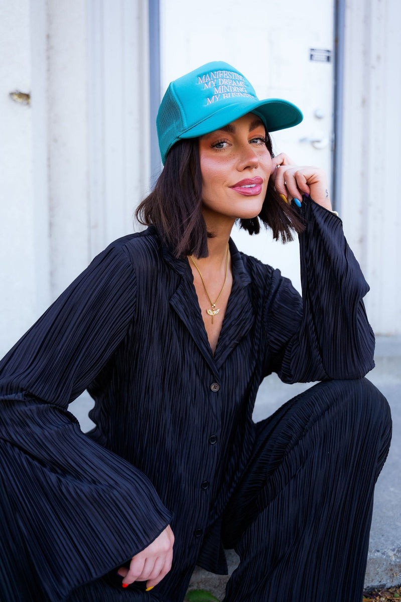 Long Sleeve Plissé Set in Black Dressed in Lala