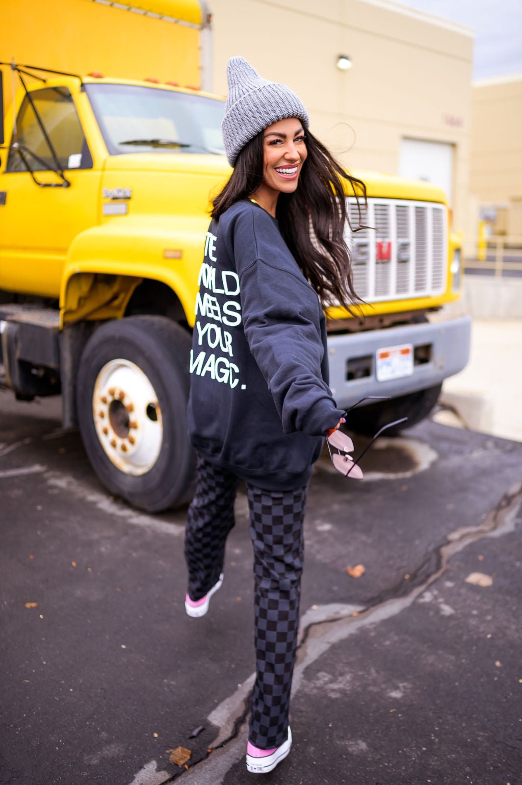 The World Needs Your Magic Puff Print Pullover in Black/White