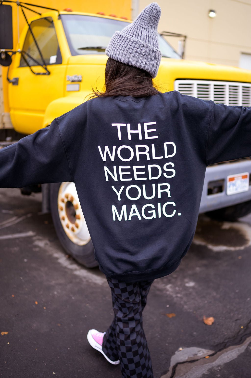 The World Needs Your Magic Puff Print Pullover in Black/White