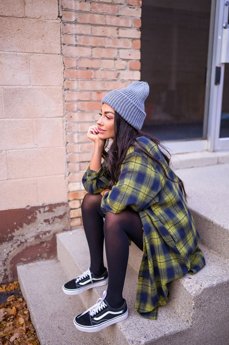 Grunge Chic Beanie in Grey Dressed in Lala
