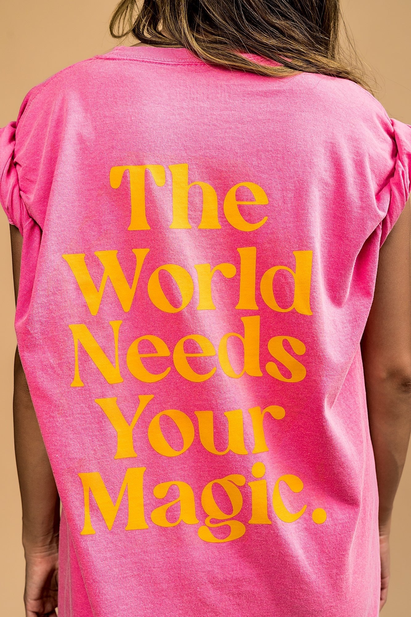LALA ORIGINAL: The World Needs Your Magic Oversized Tee in Pink/Orange - Dressed in Lala